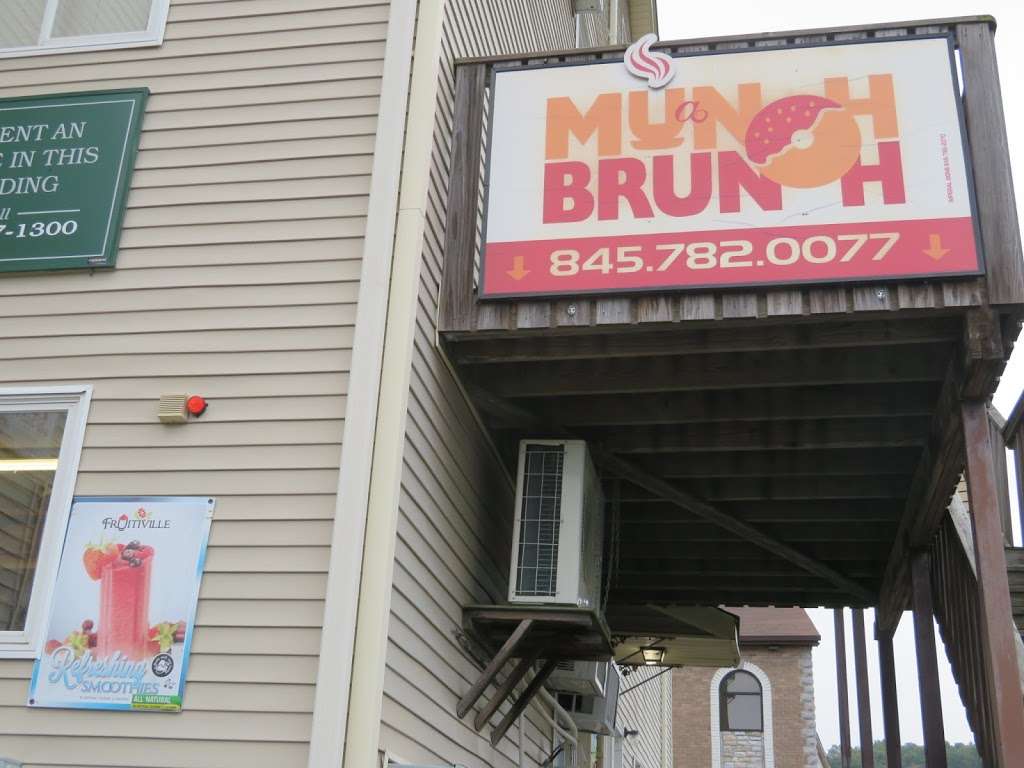 Munch and Brunch | 11 Ruzhin Rd, Kiryas Joel, NY 10950, USA | Phone: (845) 782-0077