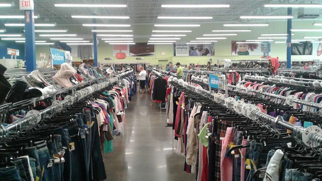 Goodwill Store | 16650 Mercantile Blvd, Noblesville, IN 46060, USA | Phone: (317) 773-6945