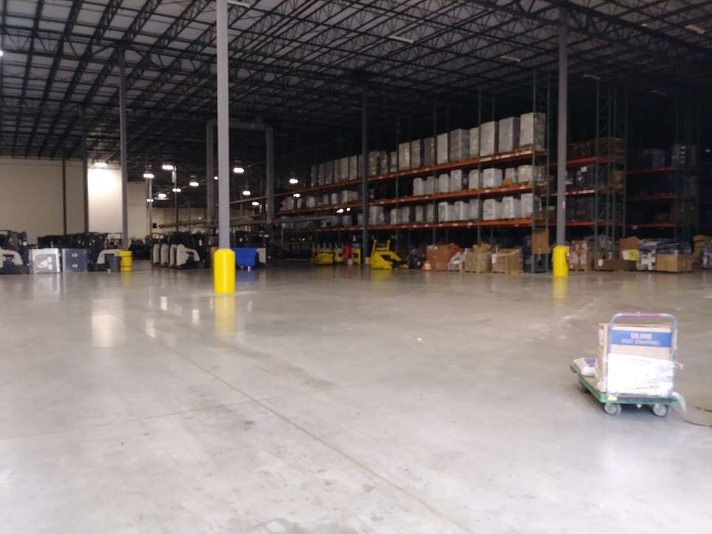 Best Buy Distribution Center | 1500 Remington Blvd, Bolingbrook, IL 60490, USA | Phone: (630) 410-4200