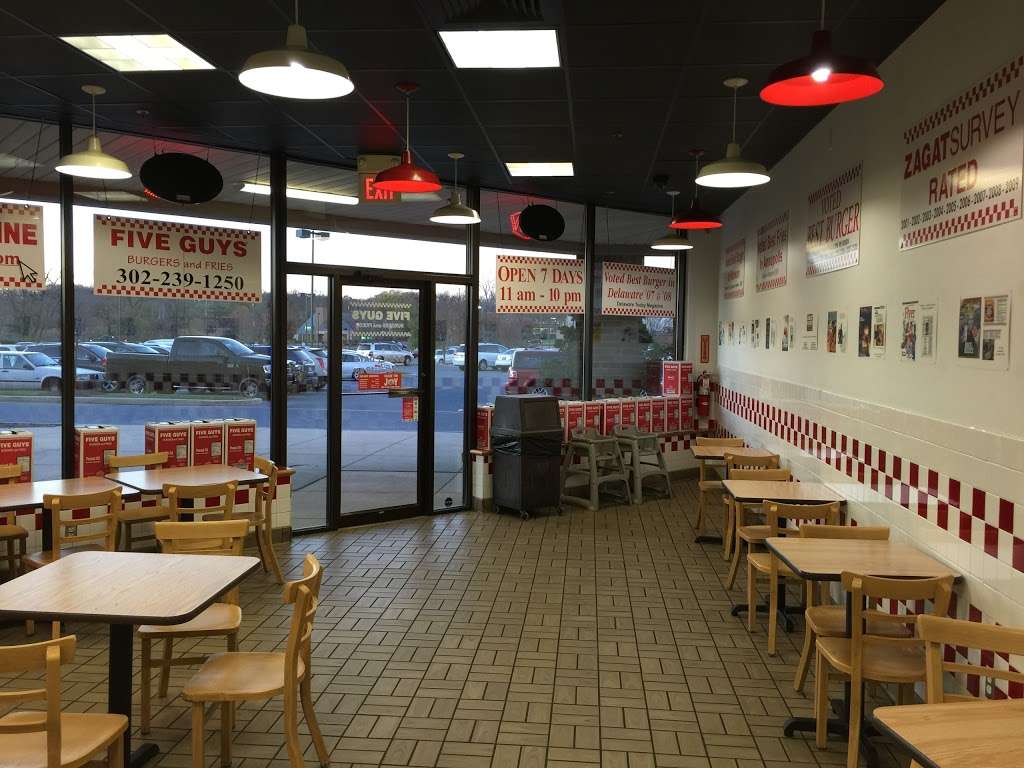 Five Guys | 136 Lantana Dr, Hockessin, DE 19707, USA | Phone: (302) 239-1250