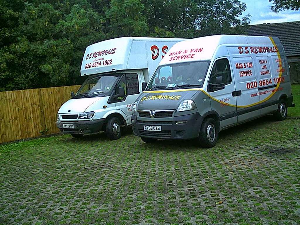 DS Removals man and van | 6 Poppy Ln, Croydon CR0 8YT, UK | Phone: 020 8654 1002