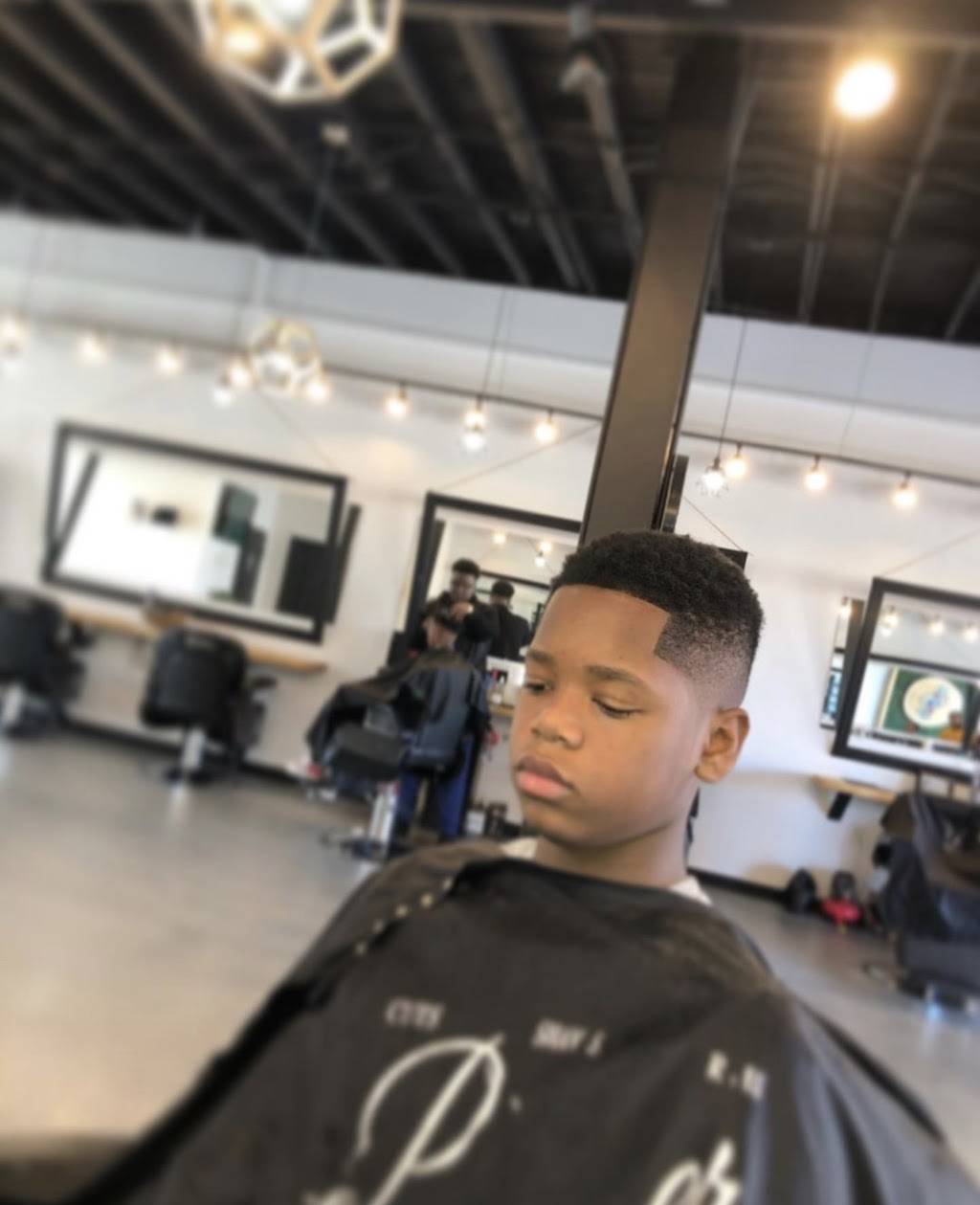 Premier Barber Lounge | 2187 Noble Rd, Cleveland Heights, OH 44112, USA | Phone: (216) 268-5667
