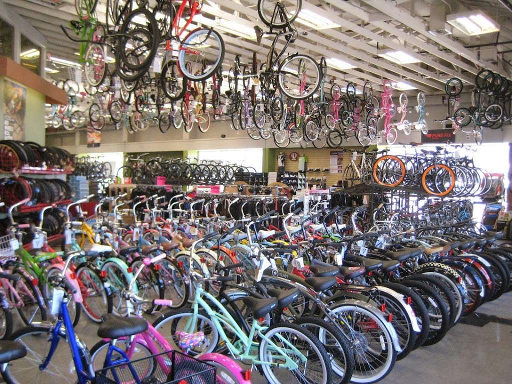 Jax Bicycle Center | 3000 N Bellflower Blvd, Long Beach, CA 90808, USA | Phone: (562) 421-4646