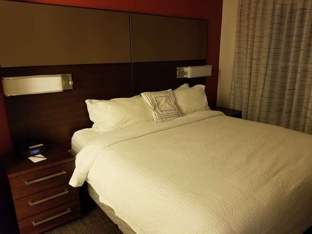 Residence Inn by Marriott Boston Framingham | 400 Staples Dr, Framingham, MA 01702, USA | Phone: (508) 370-0001