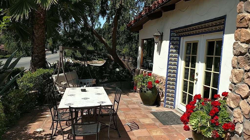 Chantico Inn & Suites | 406 W Ojai Ave, Ojai, CA 93023, USA | Phone: (805) 646-8100