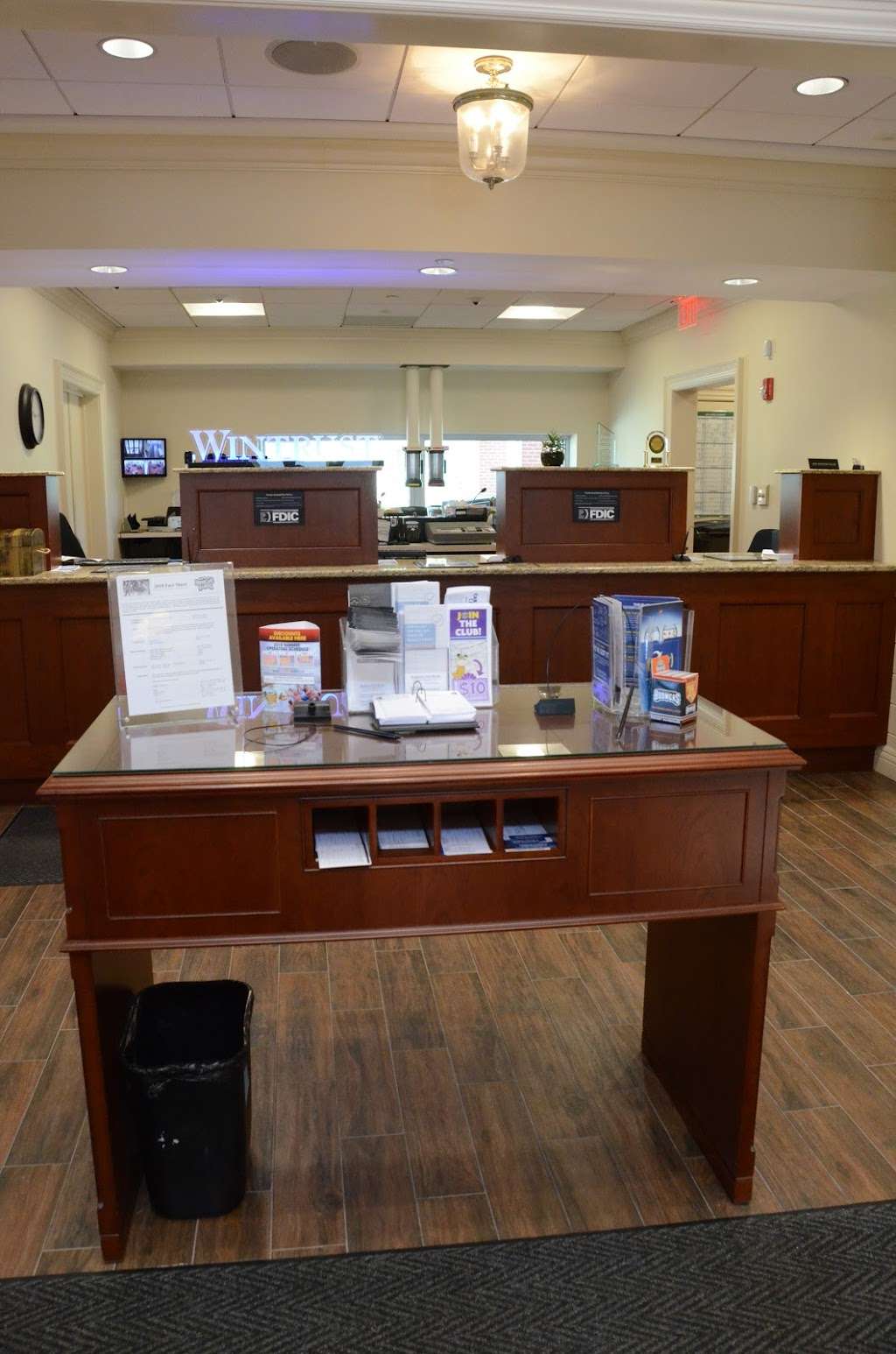 Hanover Park Community Bank | 6800 Barrington Rd, Hanover Park, IL 60133, USA | Phone: (630) 837-2700