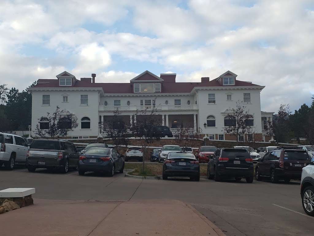 Stanley Hotel | 333 E Wonderview Ave, Estes Park, CO 80517, USA | Phone: (970) 586-3371