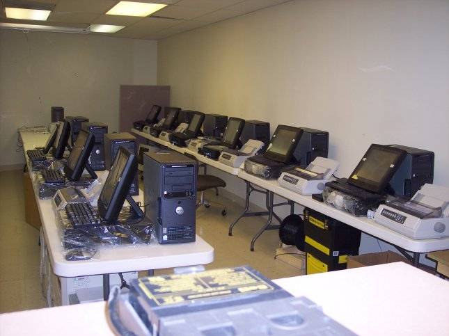 Royal Western Computers | 6789 Peachtree Industrial Blvd #123, Atlanta, GA 30360 | Phone: (678) 404-1246