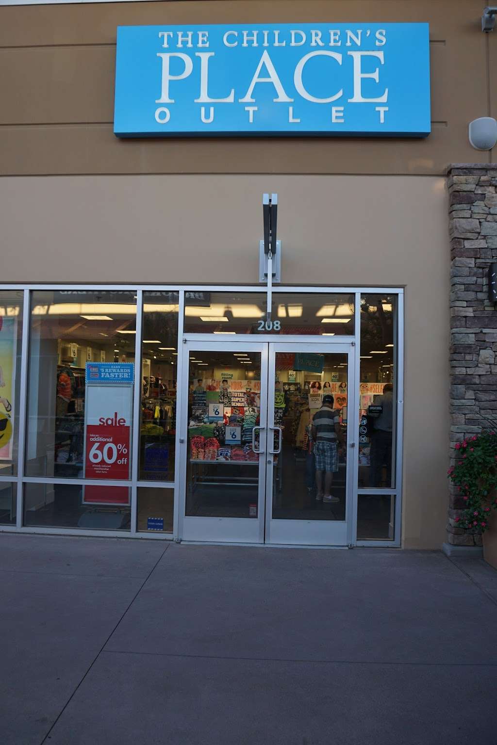 The Childrens Place | 4976 Premium Outlets Way, Chandler, AZ 85226, USA | Phone: (520) 244-3292