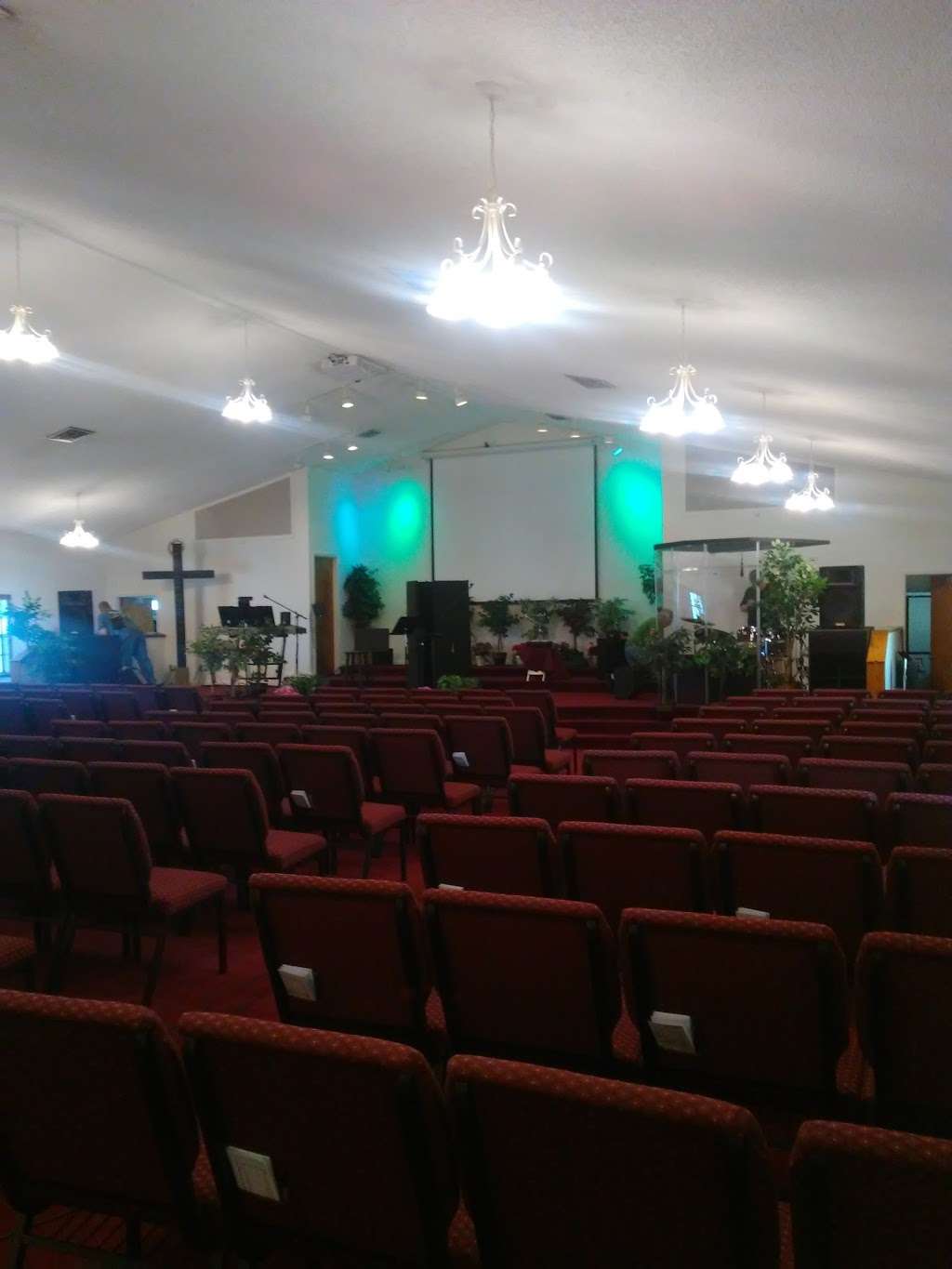 Four Corners Baptist Church | 125 Cottonwood Dr, Davenport, FL 33837, USA | Phone: (863) 420-7231