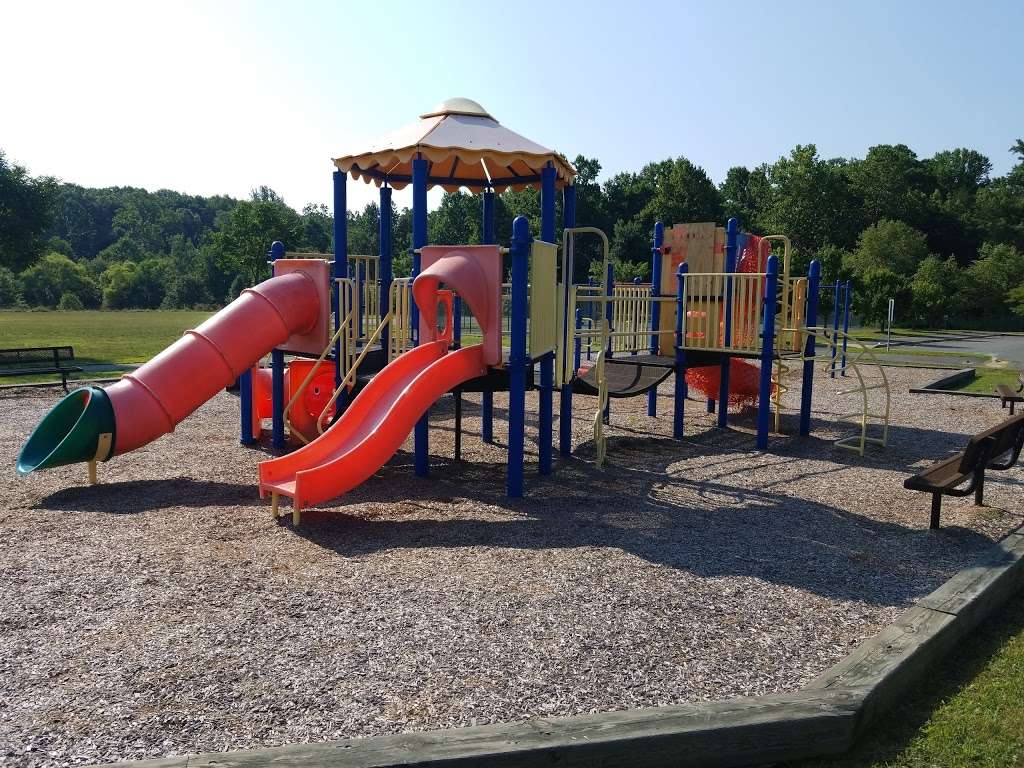 McKnew Local Park | 14901 Saddle Creek Dr, Burtonsville, MD 20866 | Phone: (301) 774-6255