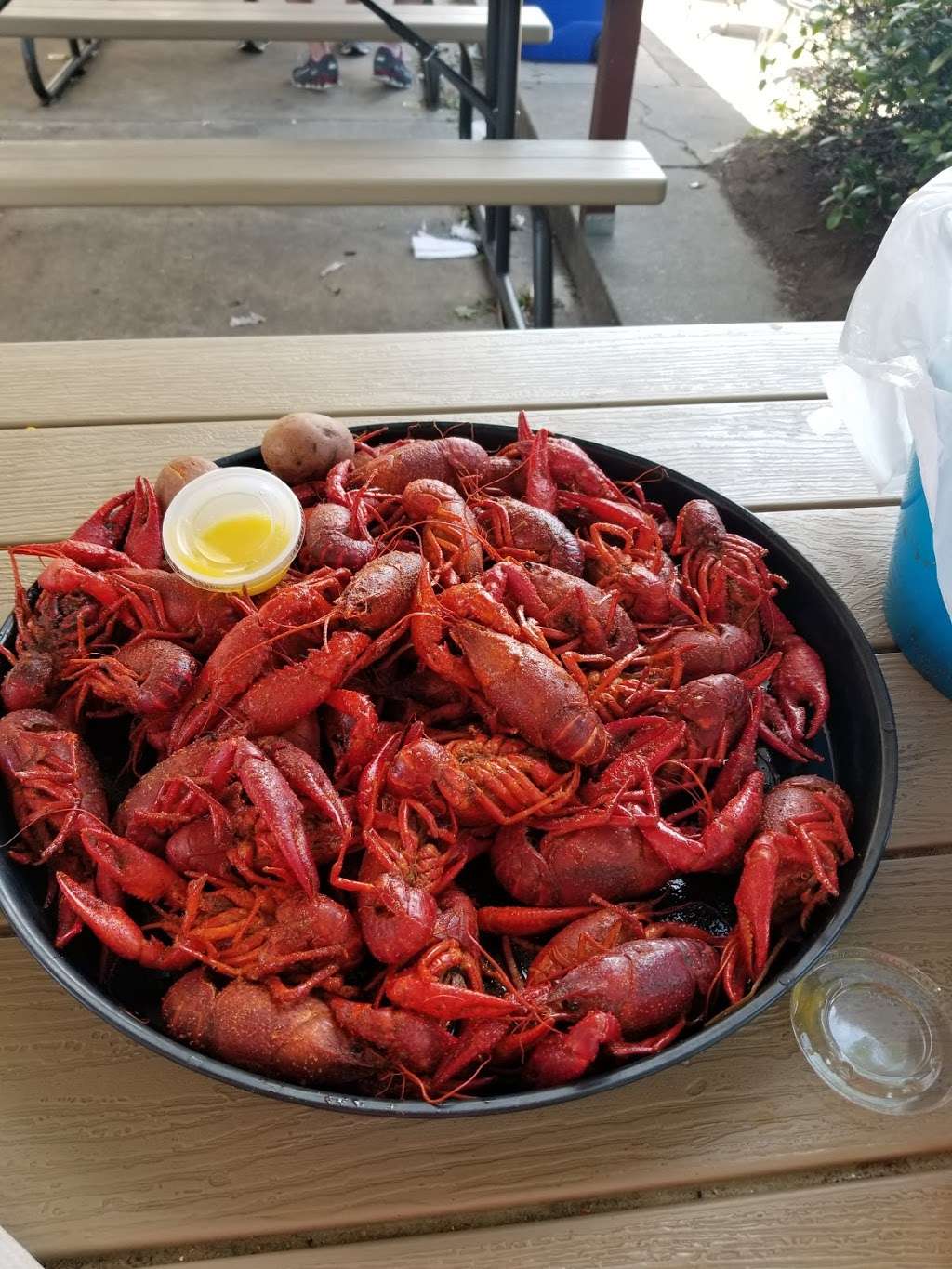 Busters Crawfish | 14540 Old Hwy 105 W, Conroe, TX 77304, USA | Phone: (281) 259-2009