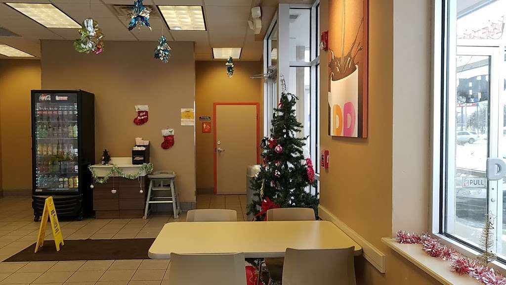 Dunkin Donuts | 2703 Sauk Trail, Sauk Village, IL 60411, USA | Phone: (708) 758-6210