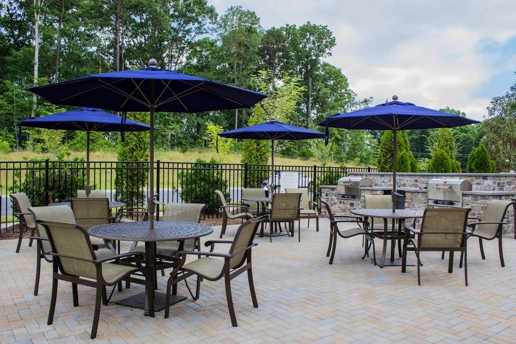 Alexander Village Apartments | 9224 Graham Ridge Dr, Charlotte, NC 28262, USA | Phone: (980) 237-2683