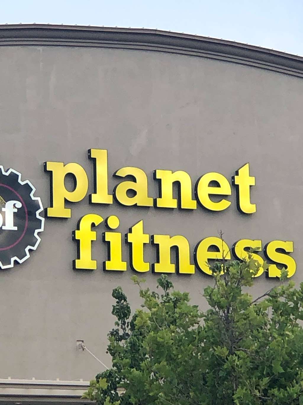 Planet Fitness | 24380 Village Walk Pl, Murrieta, CA 92562, USA | Phone: (951) 461-1008