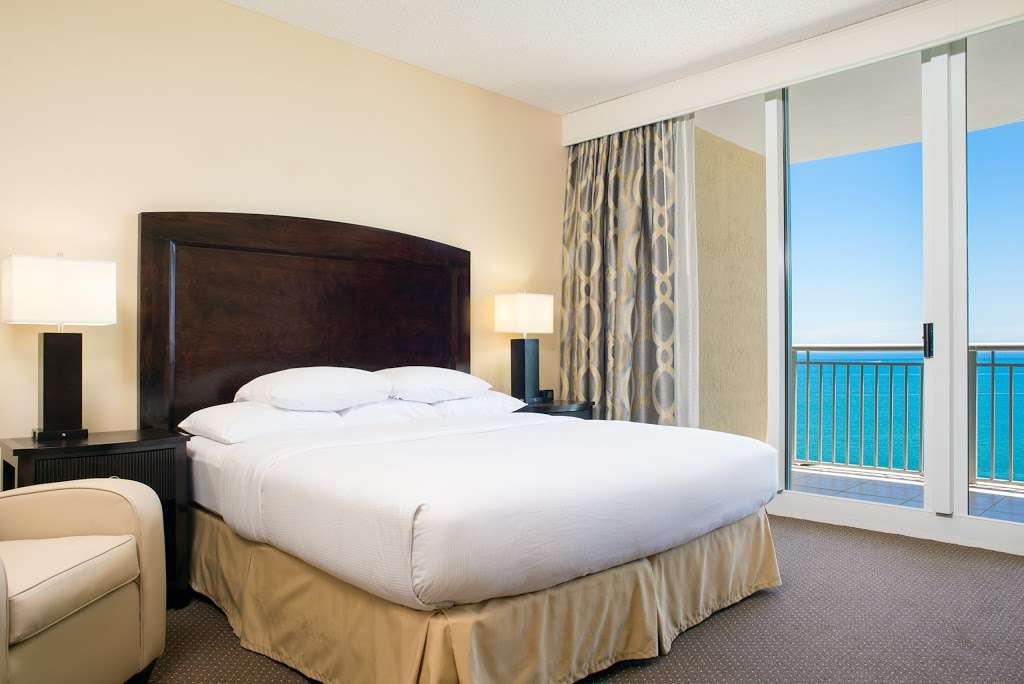 DoubleTree Resort & Spa by Hilton Hotel Ocean Point - North Miam | 17375 Collins Ave, North Miami Beach, FL 33160, USA | Phone: (786) 528-2500