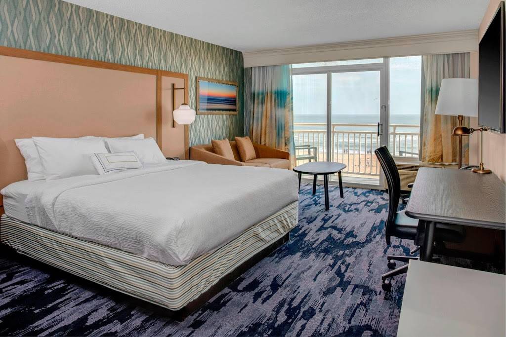 Fairfield Inn & Suites by Marriott Virginia Beach Oceanfront | 1901 Atlantic Ave, Virginia Beach, VA 23451, USA | Phone: (757) 422-4885