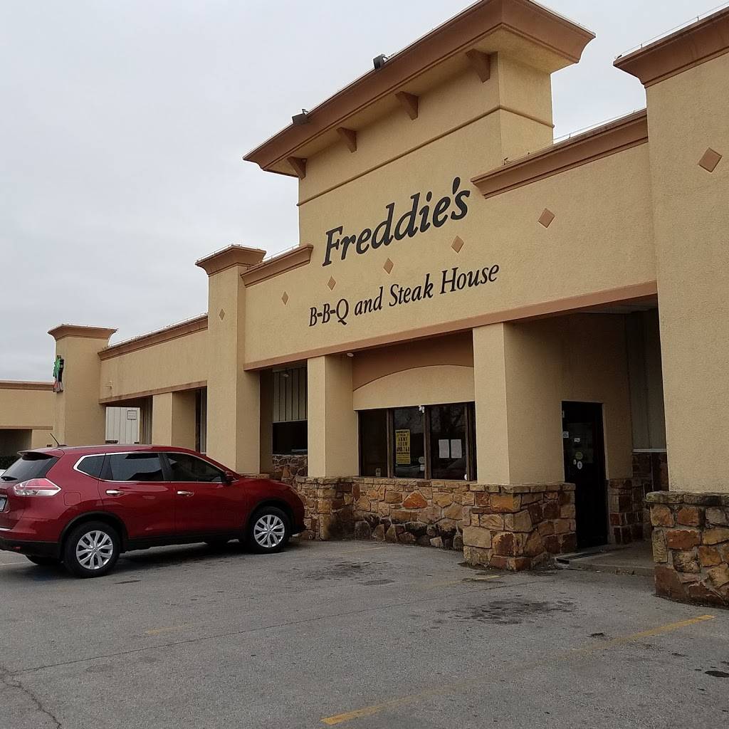 Freddies BBQ | 1425 New Sapulpa Rd, Sapulpa, OK 74066, USA | Phone: (918) 224-4301