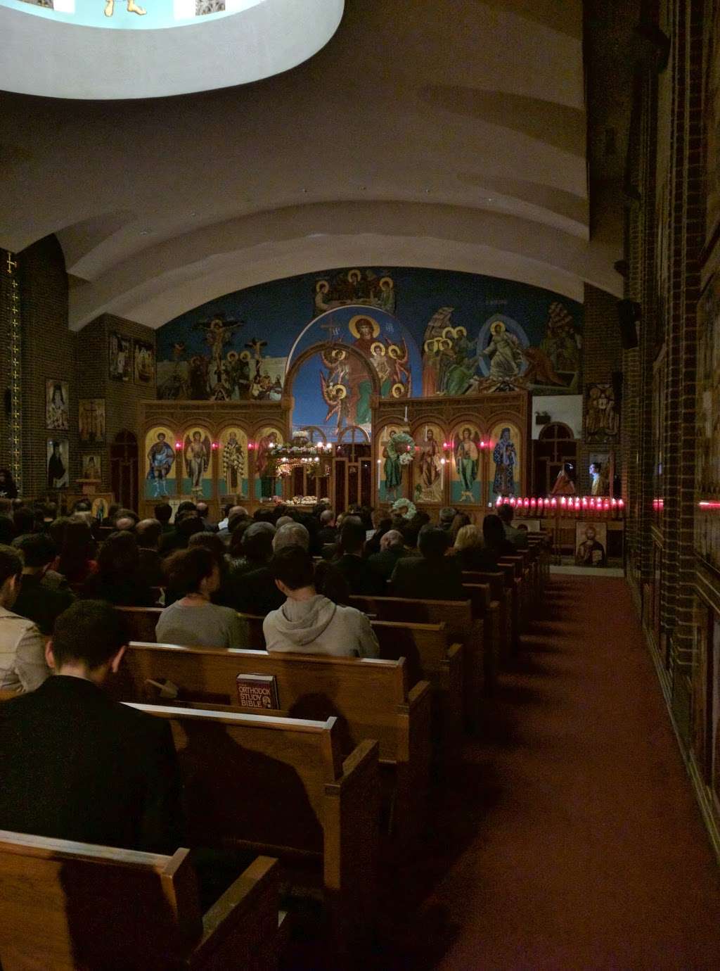 Saint Athanasios Greek Orthodox Church | 1855 5th Ave, Aurora, IL 60504, USA | Phone: (630) 851-6106