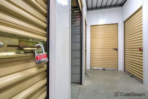 CubeSmart Self Storage | 40410 California Oaks Rd, Murrieta, CA 92562, USA | Phone: (951) 696-2400