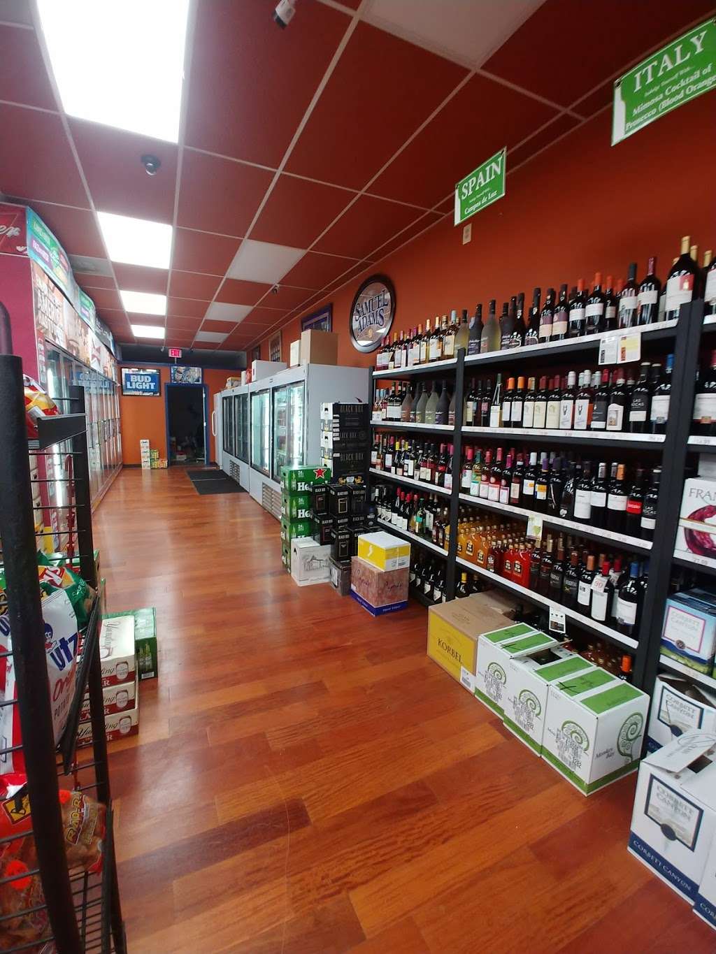 Andys Beer and Wine | 15523 New Hampshire Ave, Silver Spring, MD 20905, USA | Phone: (301) 388-0592