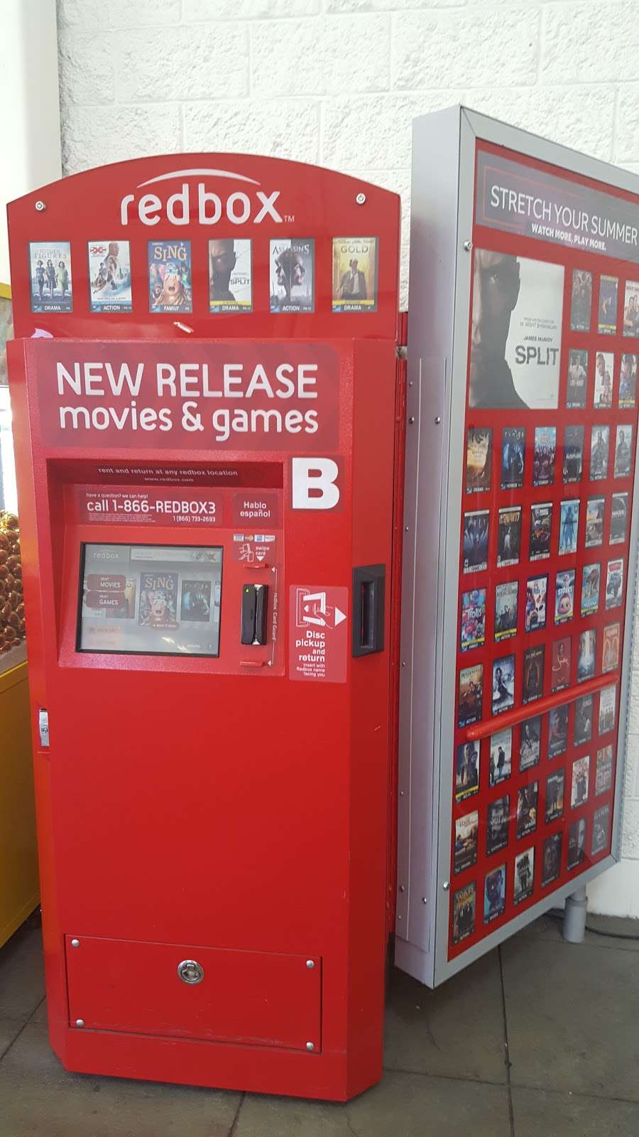 Redbox | 1471 E Osceola Pkwy, Kissimmee, FL 34744 | Phone: (866) 733-2693