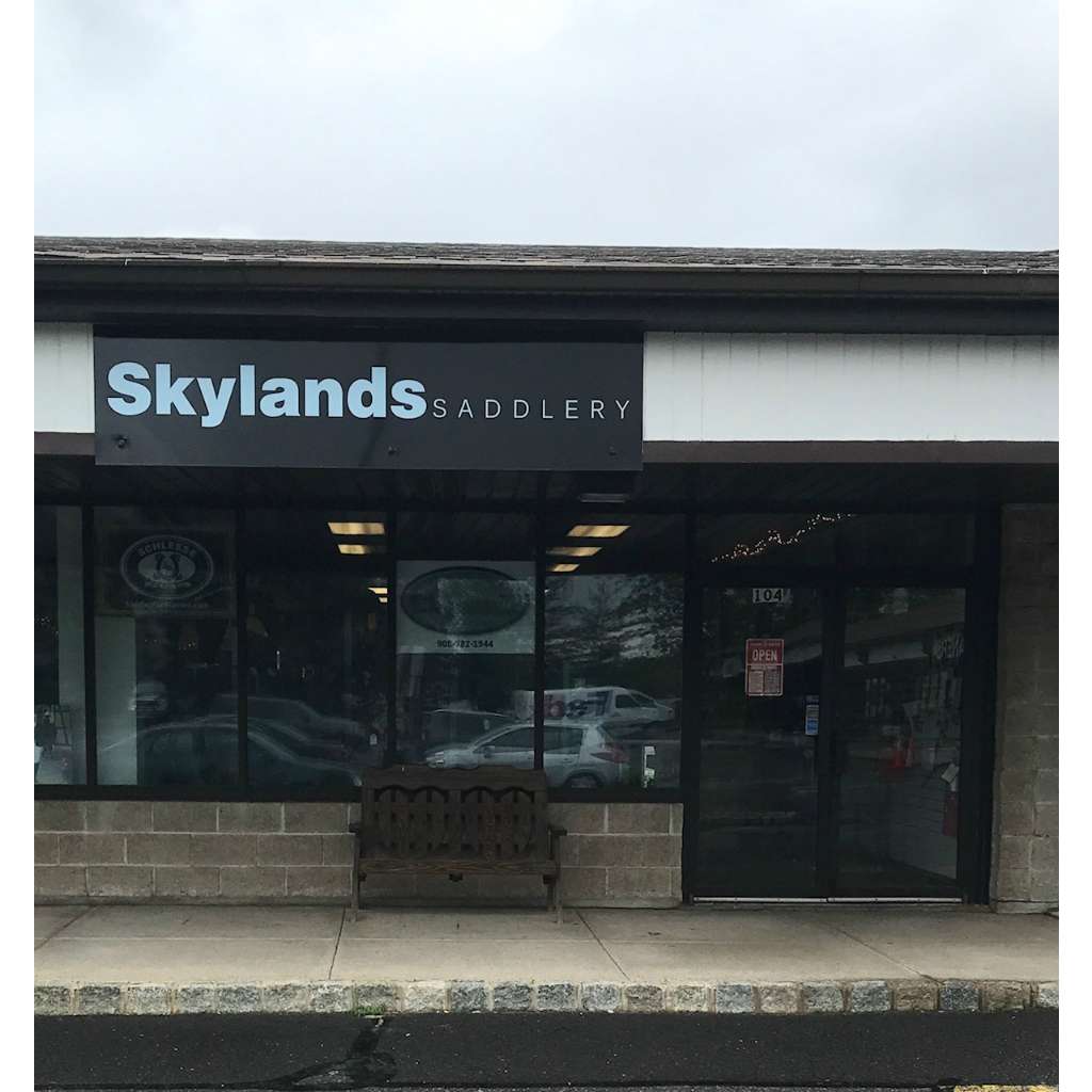 Skylands Saddlery | 176 US-202, Ringoes, NJ 08551, USA | Phone: (908) 782-1944