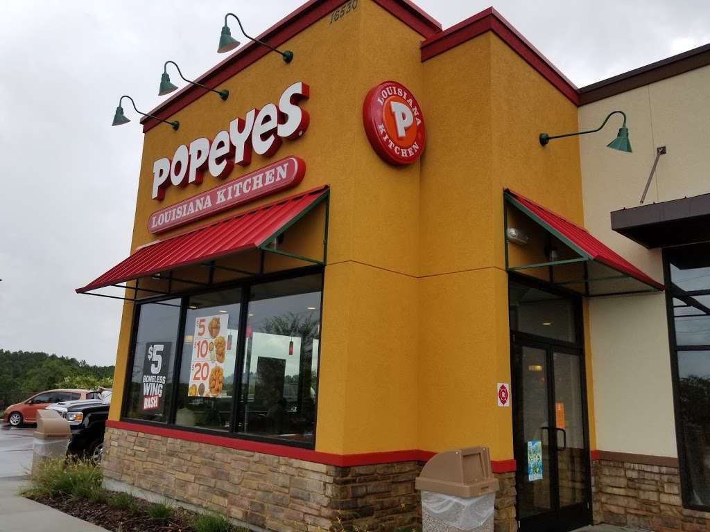 Popeyes Louisiana Kitchen | 16530 FL-50, Clermont, FL 34711, USA | Phone: (352) 432-8680