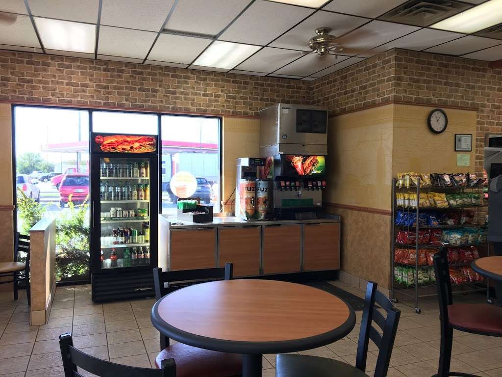 Subway Restaurants | 2668 N 600 W, Greenfield, IN 46140, USA | Phone: (317) 894-7022