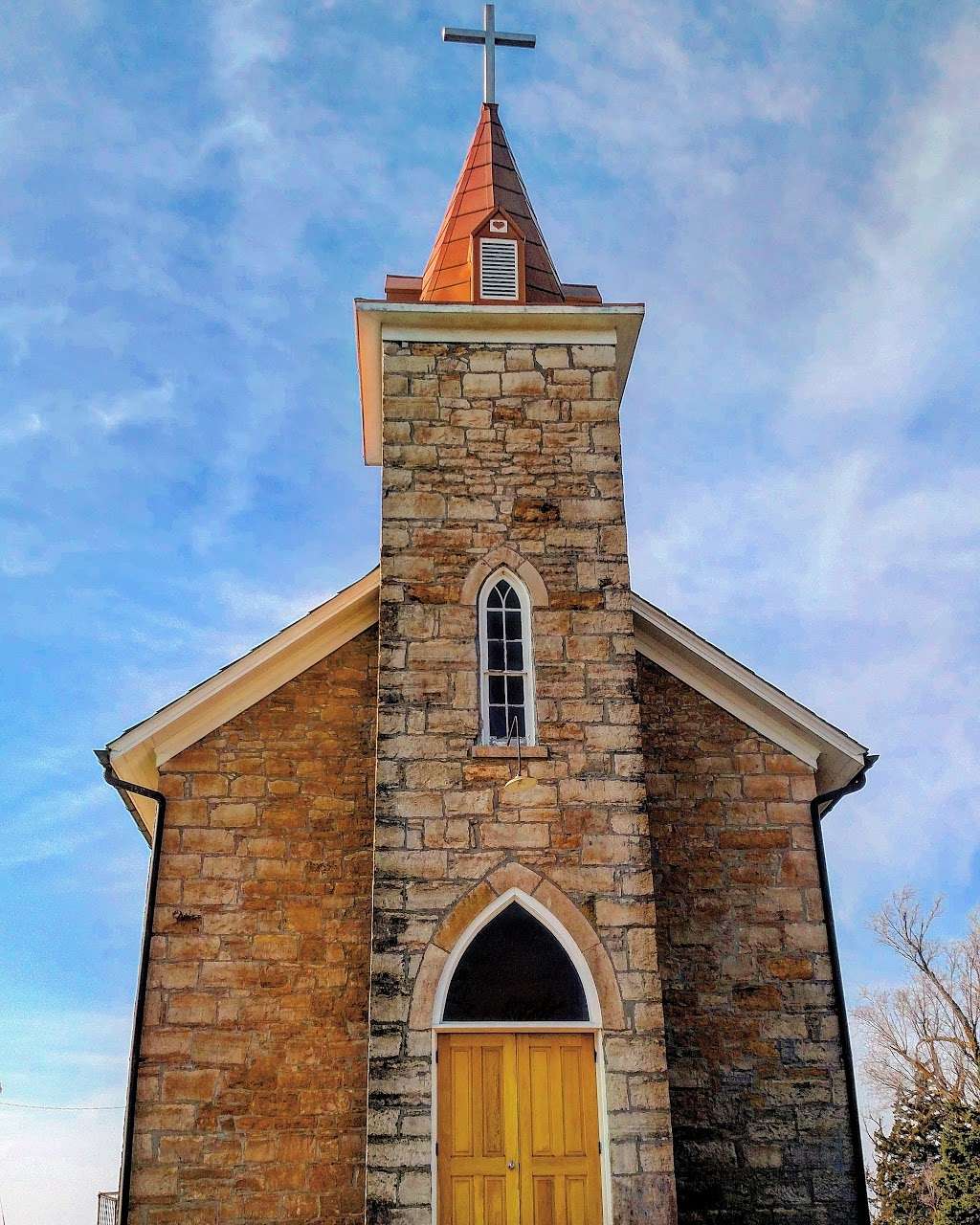 St. Patrick Catholic Church | 19384 234th Rd, Atchison, KS 66002 | Phone: (913) 367-0671