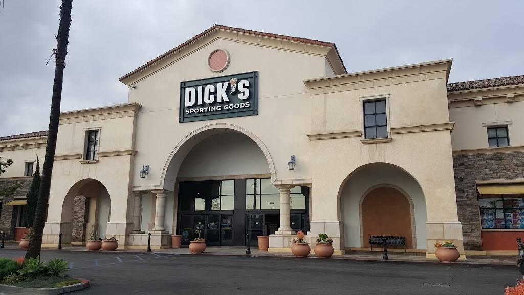 DICKS Sporting Goods | 770 S Pacific Coast Highway, El Segundo, CA 90245, USA | Phone: (310) 726-9123