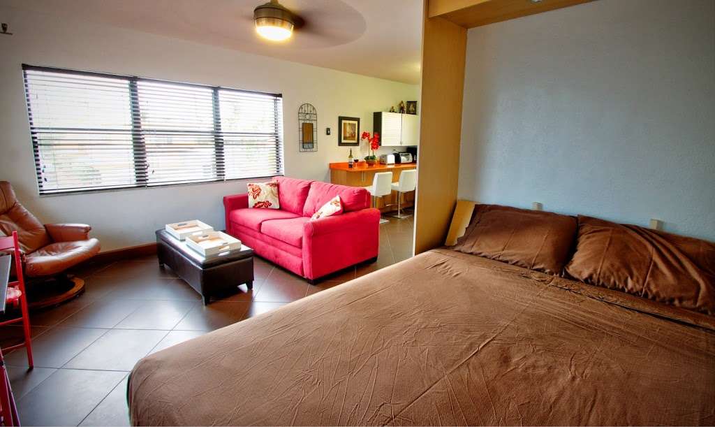 My Hollywood Beach Rentals | 322 Harding Street B207,B208 &B105, Hollywood, FL 33019, USA | Phone: (305) 878-2430