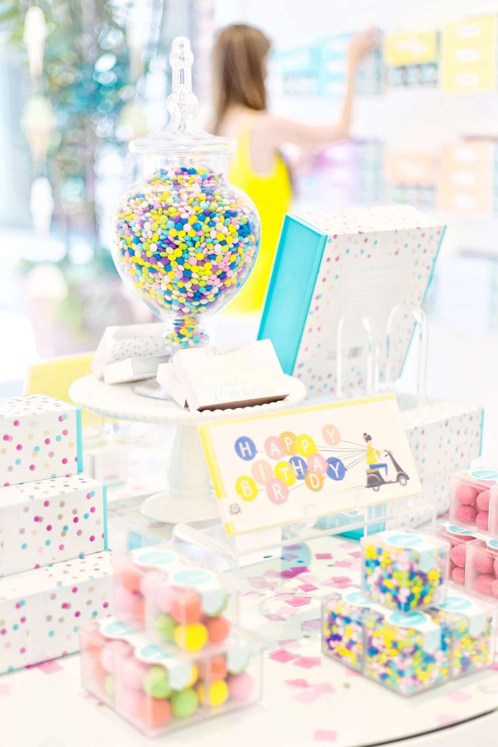 Sugarfina Virginia | 1961 Chain Bridge Rd, Tysons, VA 22102, USA | Phone: (703) 844-0049