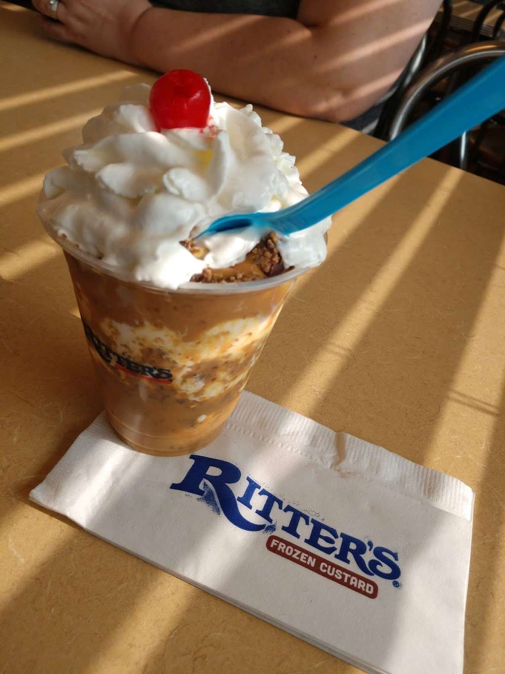 Ritters Frozen Custard | 9355 E Washington St, Indianapolis, IN 46229 | Phone: (317) 890-9335