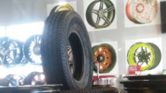 Tires mobile Llantera 24/7 | 2981 E Charleston Blvd #101, Las Vegas, NV 89104 | Phone: (702) 406-7196