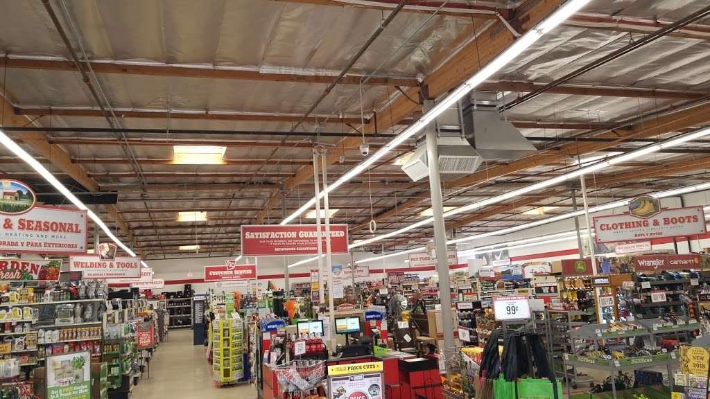 Tractor Supply Co. | 2420 West Main St, Barstow, CA 92311, USA | Phone: (760) 255-1391