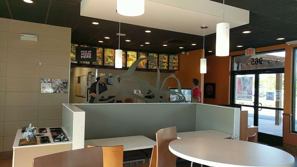 Taco Bell | 965 Tournament Trail, Westfield, IN 46074, USA | Phone: (317) 867-0049