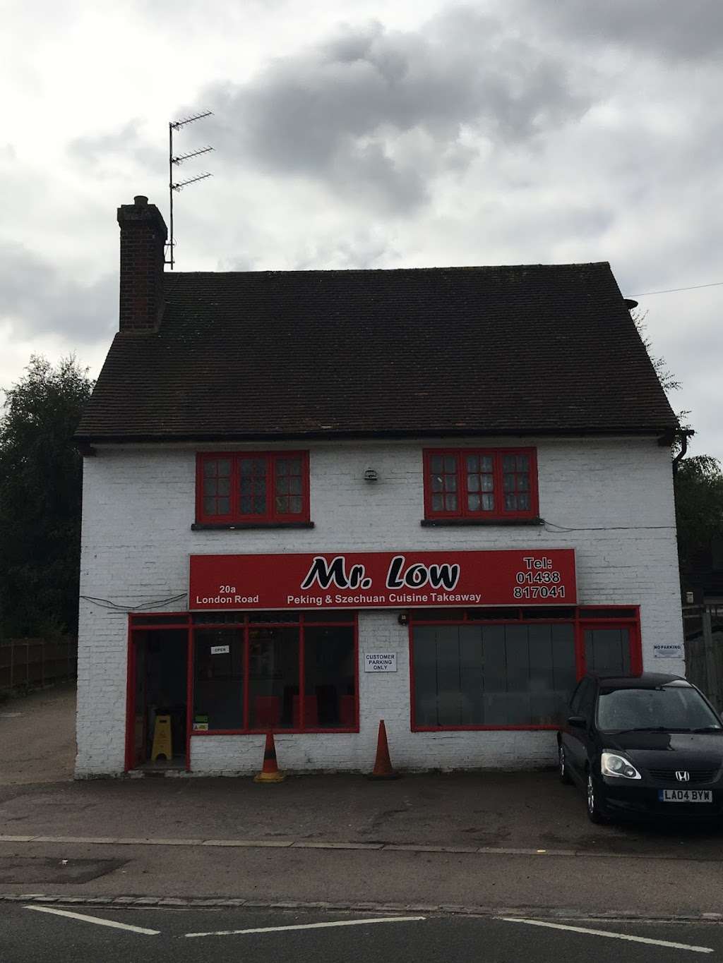 Mr Low | 20a London Rd, Woolmer Green, Knebworth SG3 6JP, UK | Phone: 01438 817041