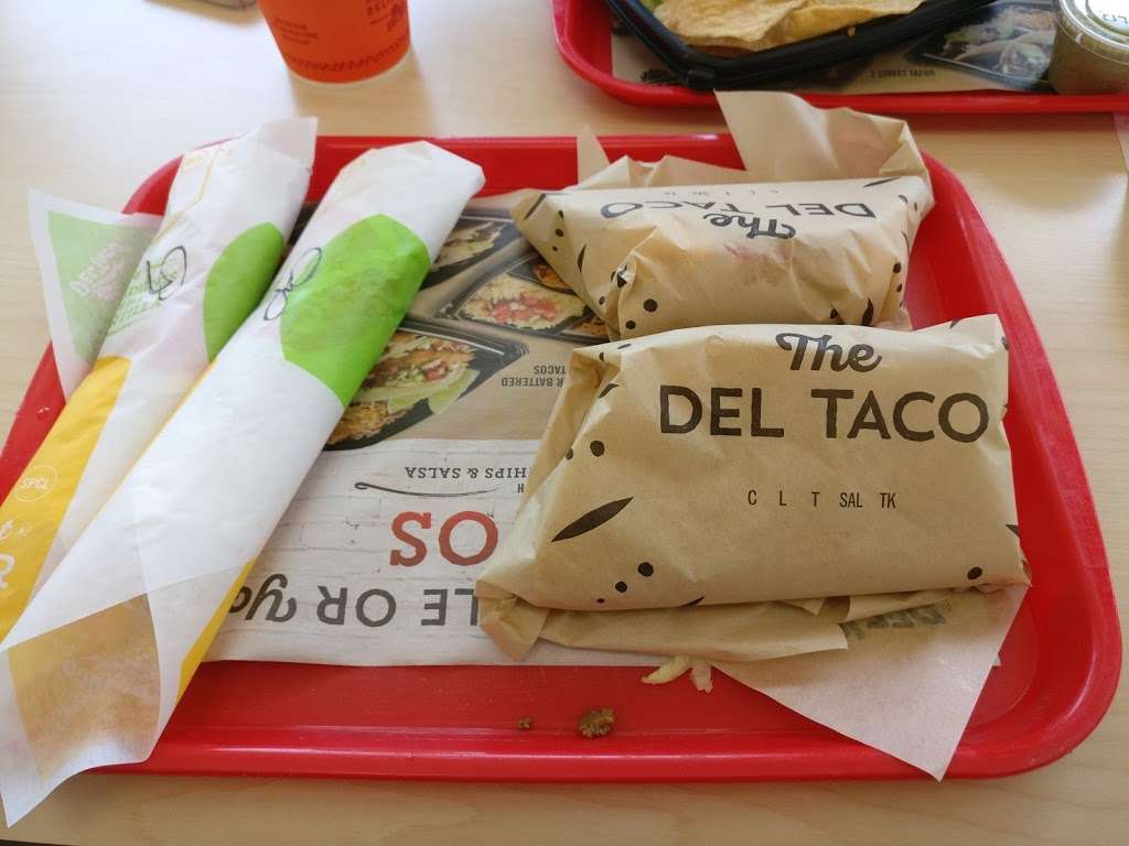 Del Taco (Temporarily Closed for Construction) | 26241 Avery Pkwy, Mission Viejo, CA 92692, USA | Phone: (949) 347-0776