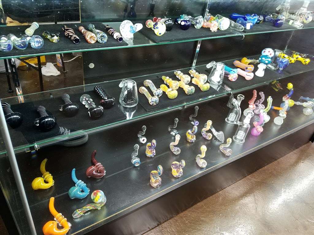 North County Glass House And Smoke Shop | 5525 Mission Rd e, Bonsall, CA 92003, USA | Phone: (760) 216-6290