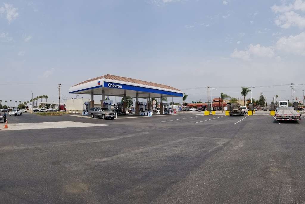 Chevron | 16111 Valley Blvd, Fontana, CA 92335, USA