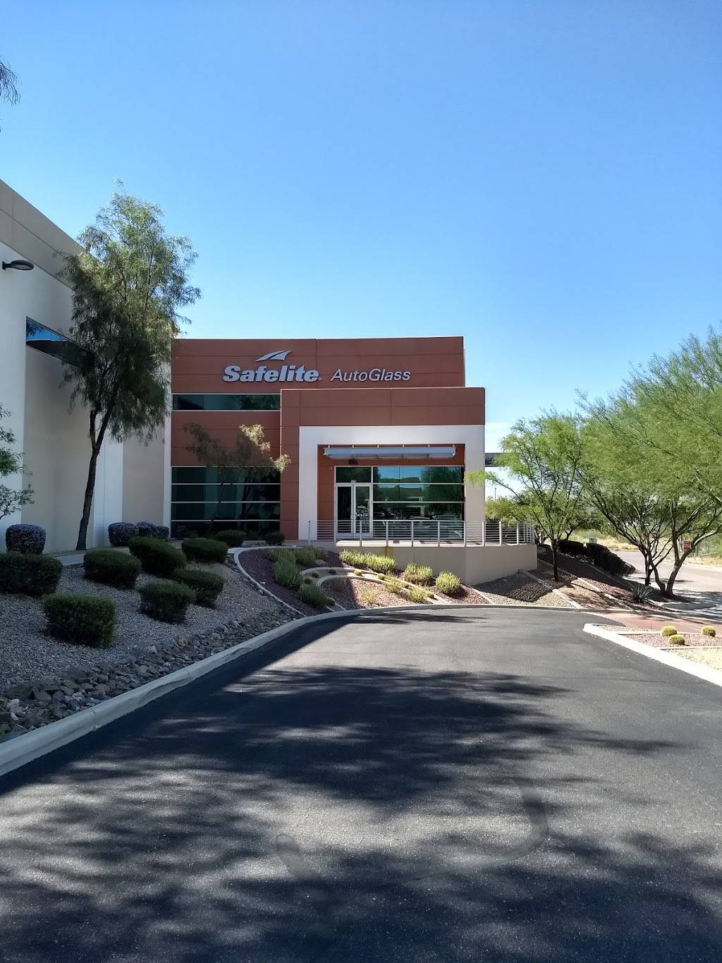 Safelite AutoGlass | 6855 S, Lisa Frank Ave Ste A, Tucson, AZ 85756, USA | Phone: (520) 257-2520