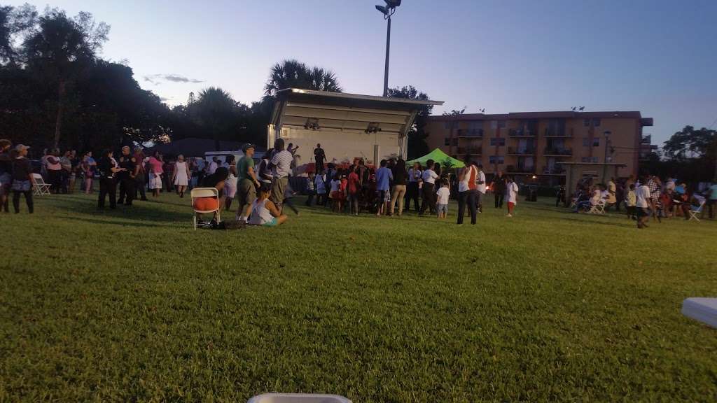 Alhambra Heights Challenger Private School | 1200 NE 135th St, North Miami, FL 33161, USA | Phone: (786) 553-8555