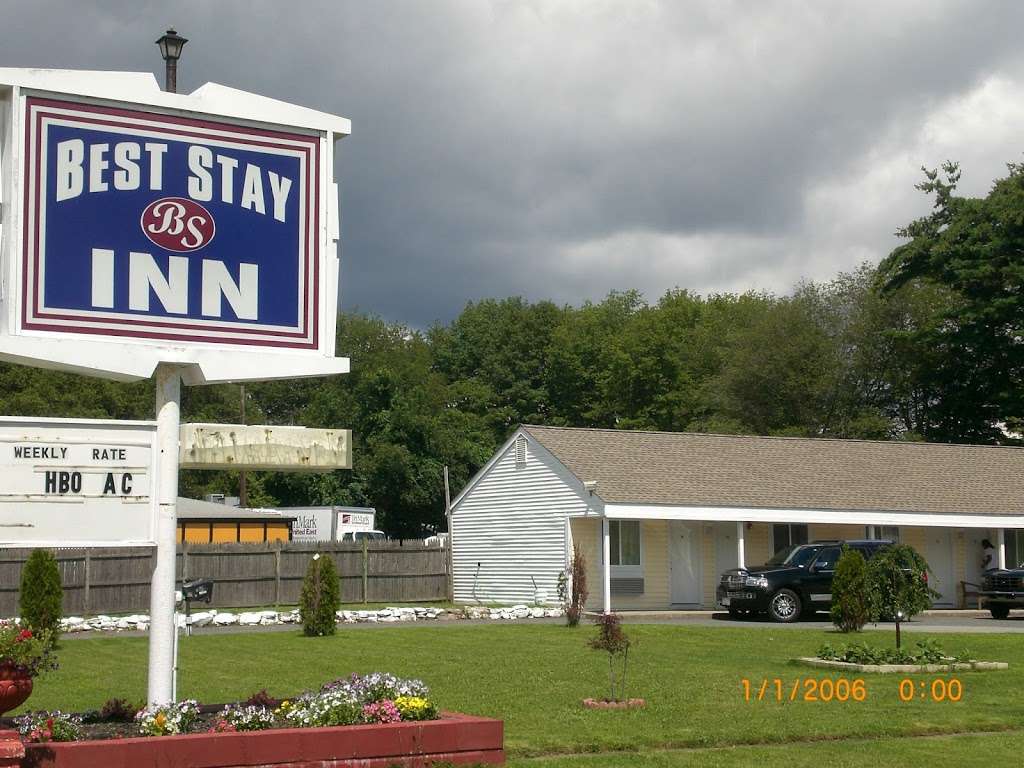 Best Stay Inn | 21 Washington St, Plainville, MA 02762, USA | Phone: (508) 643-3730