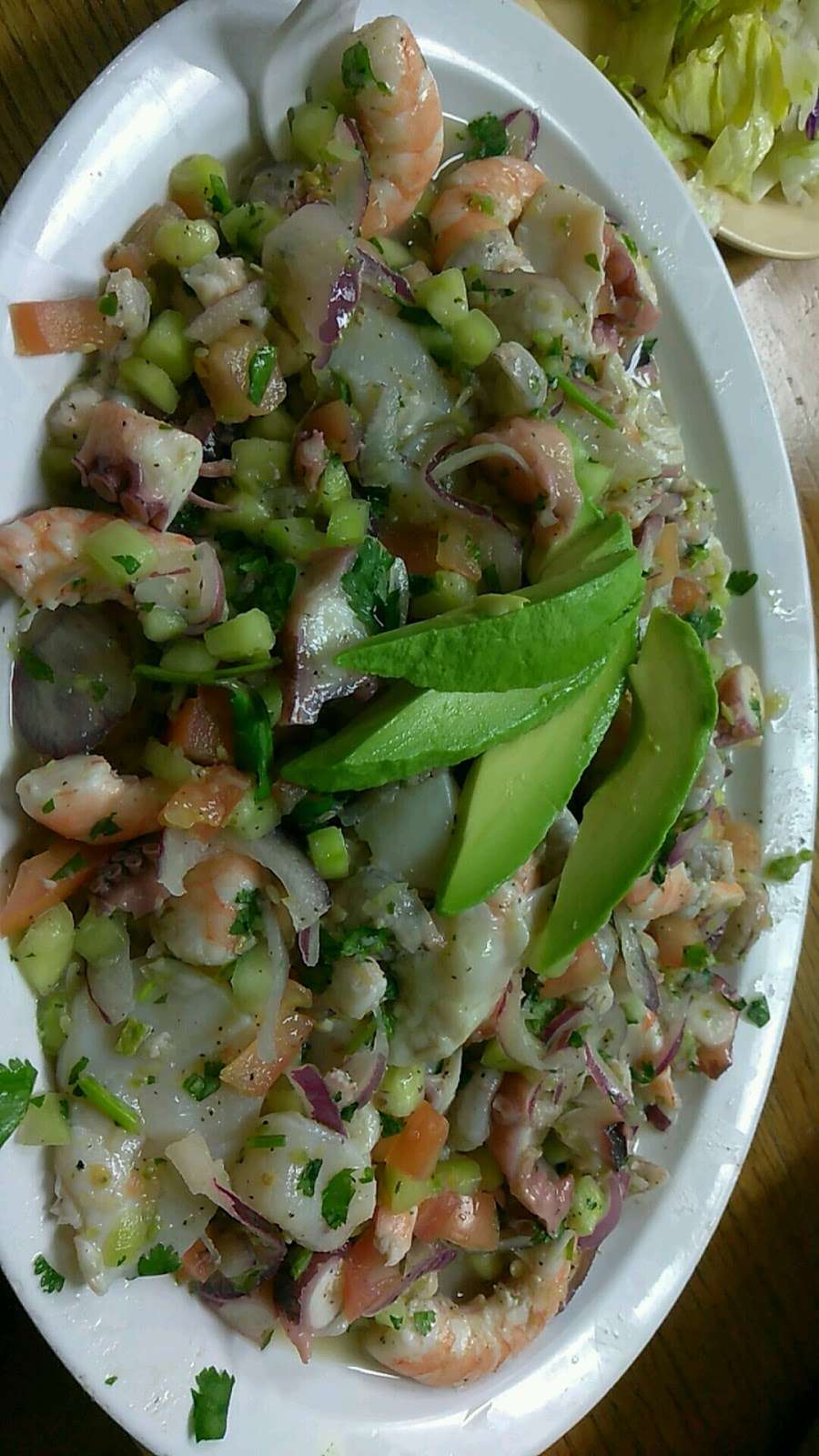 MAriscos Bienvendios A Su Vitamina! | 627 Rosecrans Ave, Compton, CA 90222, USA