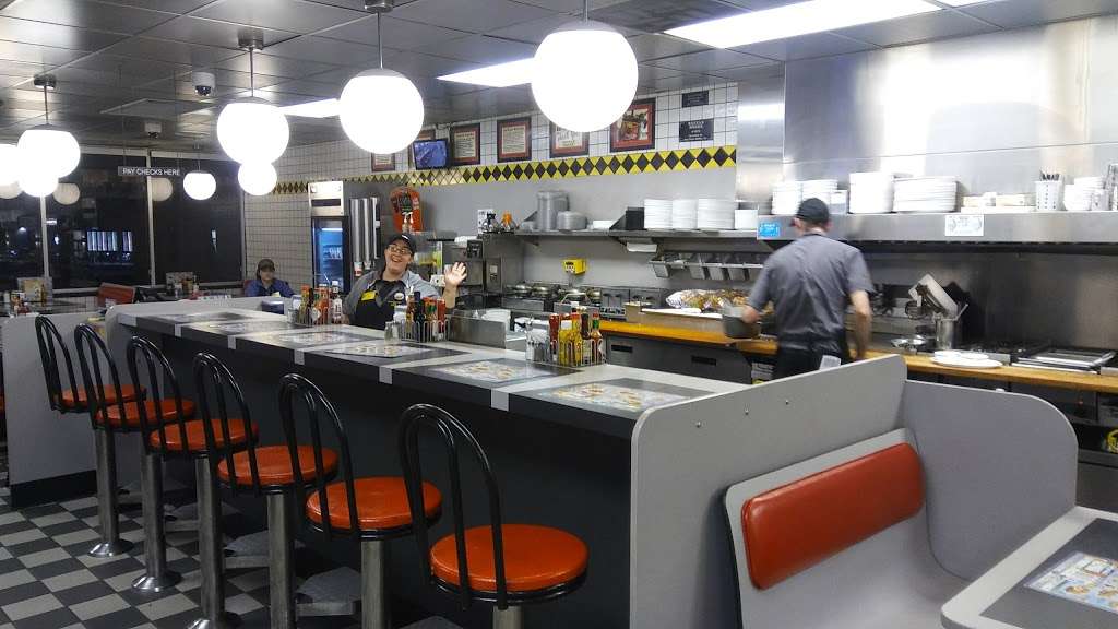 Waffle House | 1300 Lincoln Way W E, Chambersburg, PA 17202, USA | Phone: (717) 709-9235