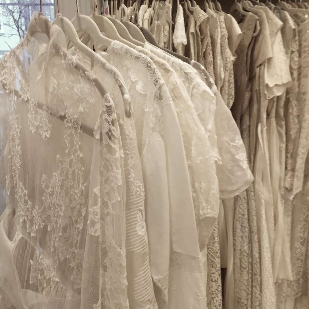 Mill Crest Vintage Bridal Boutique | 5 Taunton Ln, Newtown, CT 06470, USA