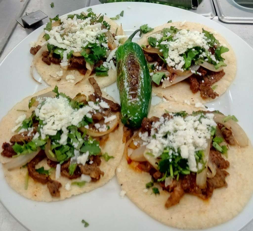 Tacos chisqueados | 13302 Tidwell Rd, Houston, TX 77044, USA | Phone: (832) 273-4402