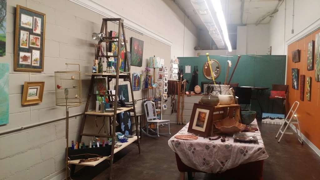 The Artisan Market | 115 N Main St, Liberty, MO 64068, USA | Phone: (816) 407-8071