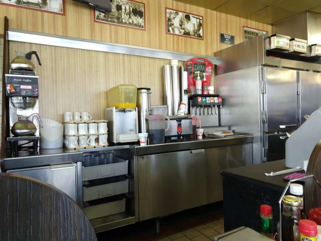 Waffle House | 3565 Cheney Hwy, Titusville, FL 32780, USA | Phone: (321) 268-8311